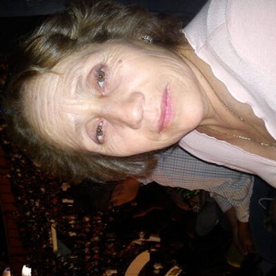 Profile Picture of Leonila Ramirez (@leoramizu) on Twitter