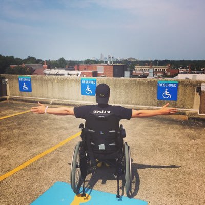 Profile Picture of Chris Seman (@seman_chris) on Twitter