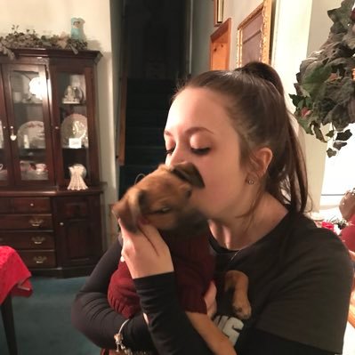 Profile Picture of Krista Weaver (@kristaweaverxo) on Twitter