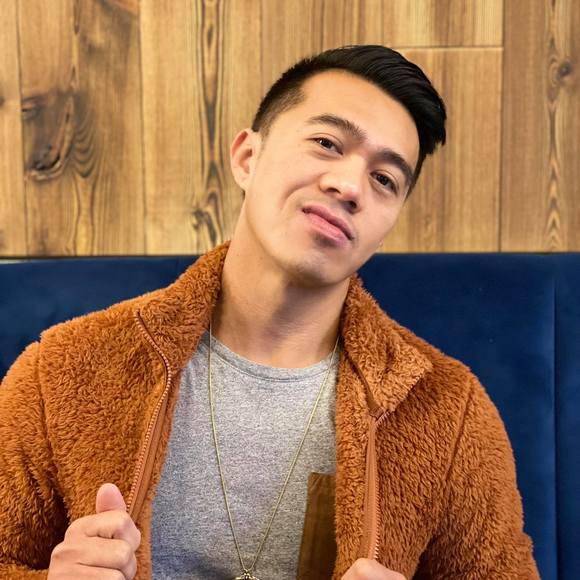 Profile Picture of Christian Inocencio (@ino_99us) on Poshmark