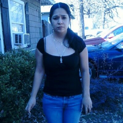 Profile Picture of Eloisa Garza (@garza_eloisa) on Twitter