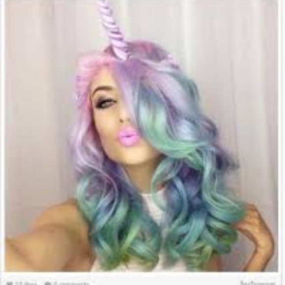 Profile Picture of Madi Ercanbrack (@madiercanbrack) on Poshmark