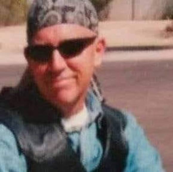 Profile Picture of Chuck Fuller (@chuckfuller) on Poshmark