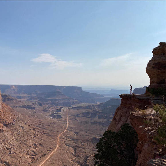 Profile Picture of Eric Paez (@ericakachelito) on Poshmark