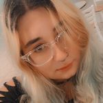 Profile Picture of Ivy Bender (@scenegurl11) on Instagram