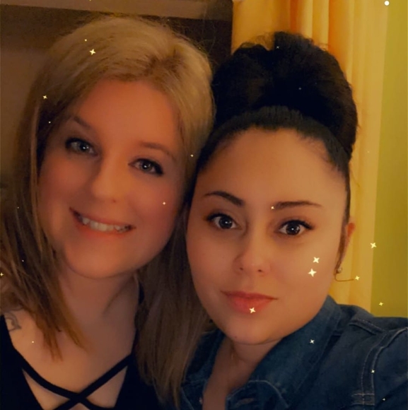 Profile Picture of Lori Mckeown (@lomc1525) on Poshmark