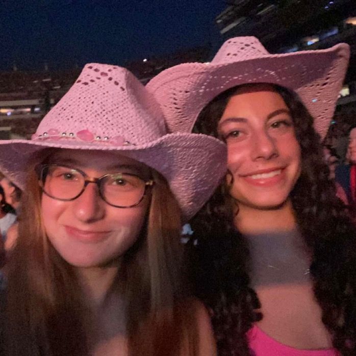 Profile Picture of Jessica Wise (@wisejess) on Tiktok