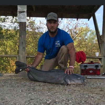 Profile Picture of Aaron Barnett (@aaronbarnett221) on Twitter