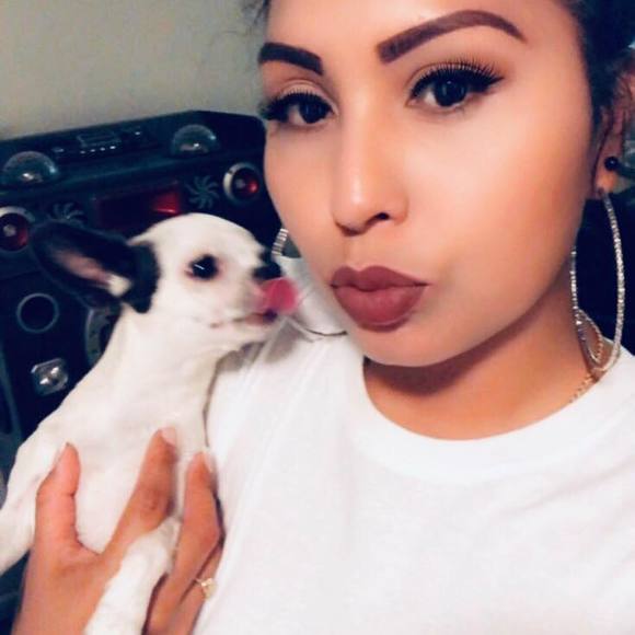 Profile Picture of Sandra Chavez vides (@sandra_vides) on Poshmark