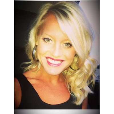 Profile Picture of Jillian Russell (@jilliankrussell) on Twitter