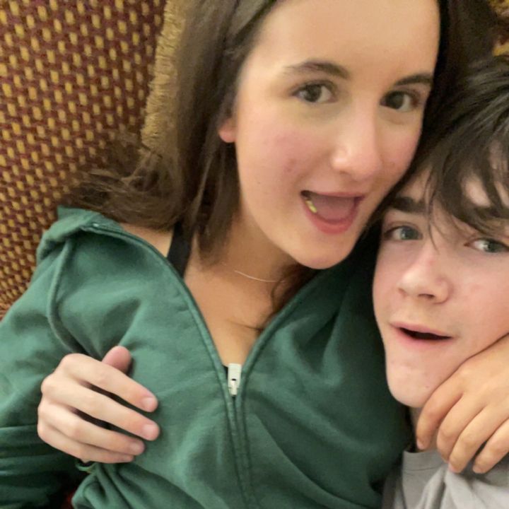 Profile Picture of huxleyandannebeaut (@huxandanne) on Tiktok