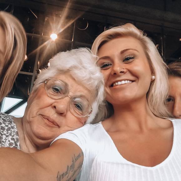 Profile Picture of Caitlin Michael (@caitlinnmx37) on Poshmark