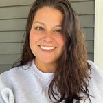 Profile Picture of Emily Retter (@retpartyof6) on Instagram