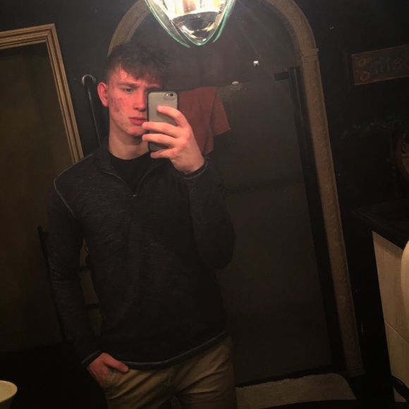 Profile Picture of Jacob Frank (@flipthrowking12) on Poshmark