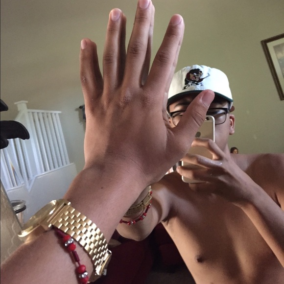 Profile Picture of Antonio Gallegos (@goooochi) on Poshmark