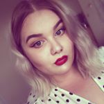 Profile Picture of 〰️ Laurie Simmons 〰️ (@lauriesimmonsdesigns) on Instagram