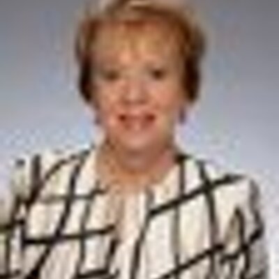 Profile Picture of Cindy Siefert (@CindySiefert) on Twitter