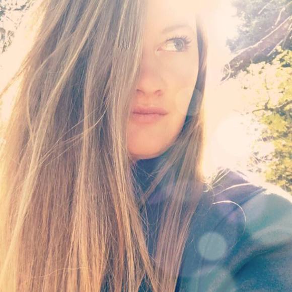 Profile Picture of Chrystal Kelfer (@chrystalk23) on Poshmark