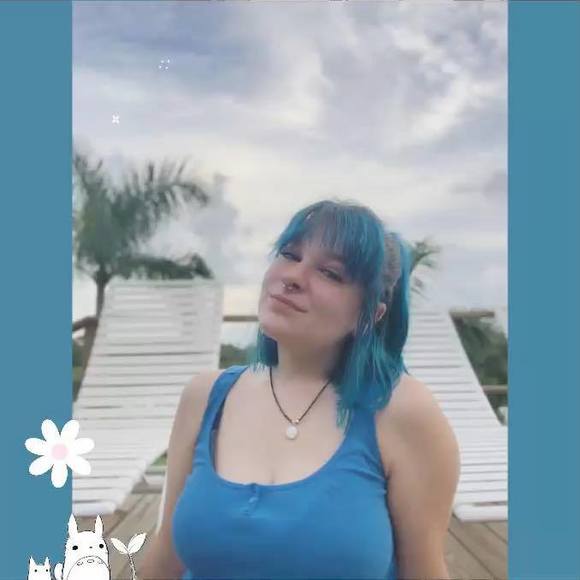 Profile Picture of Kailee Devuyst (@kaileedevuyst) on Poshmark