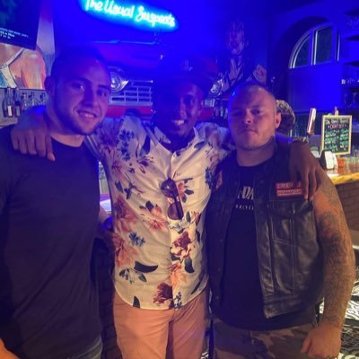 EAST ATLANTA SANTA - Twitter Profile Picture of EAST ATLANTA SANTA (@BrandonBiGorDan) on Twitter