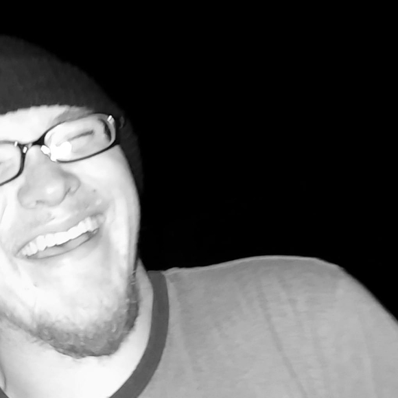 Profile Picture of Austin Brackner (@apbskittlez) on Poshmark