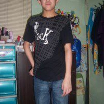 Profile Picture of John Lorenze Repoles (@LorenzeJohn) on Twitter