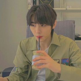 Profile Picture of Park Sunghoonie08 (@sunghoonie08) on Pinterest