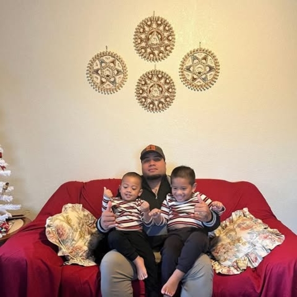 Profile Picture of Andrew Saladier (@andrew_saladier) on Poshmark