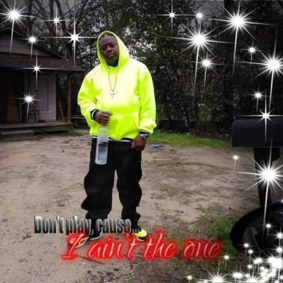 Profile Picture of Kevin Aikens (@kaikens944) on Poshmark