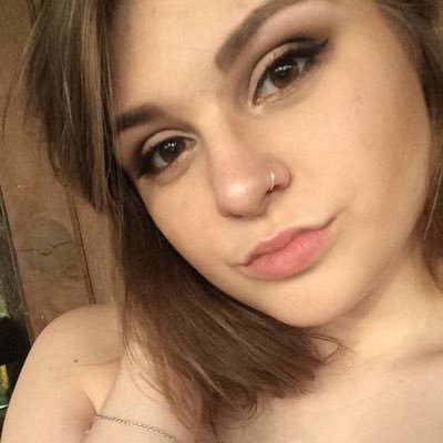 Profile Picture of Taylor Collett (@TaylorCollett2) on Twitter