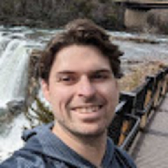 Profile Picture of James Craft (@jecraft387) on Poshmark