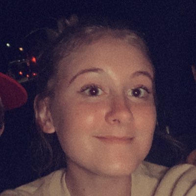 Profile Picture of Caroline McDaniel (@Caroline132000) on Twitter