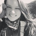 Profile Picture of BryAnne Schwarz (@thebeelist) on Instagram