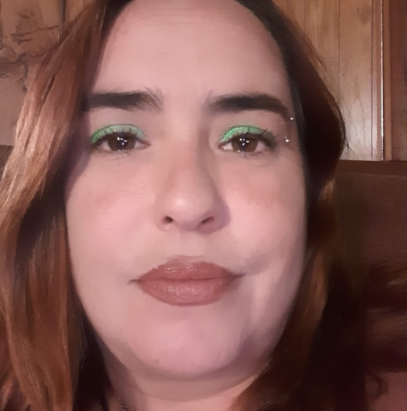 Profile Picture of Ashlea Duhig (@noell1219) on Poshmark