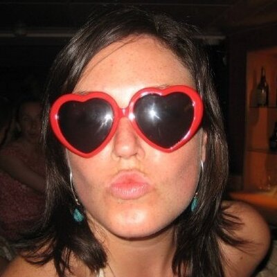 Profile Picture of Julia Bader (@juliabader) on Twitter