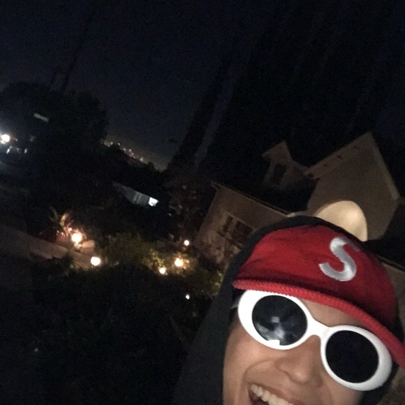 Profile Picture of Brandon Chung (@brandonchunggg) on Poshmark