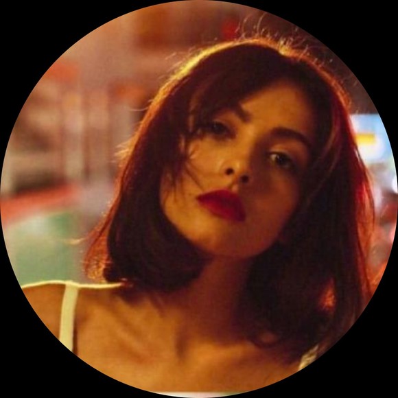 Profile Picture of Eric Teter (@shirlenevqronny) on Poshmark