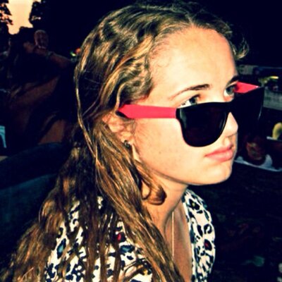 Profile Picture of Julia Conroy (@juliajconroy) on Twitter