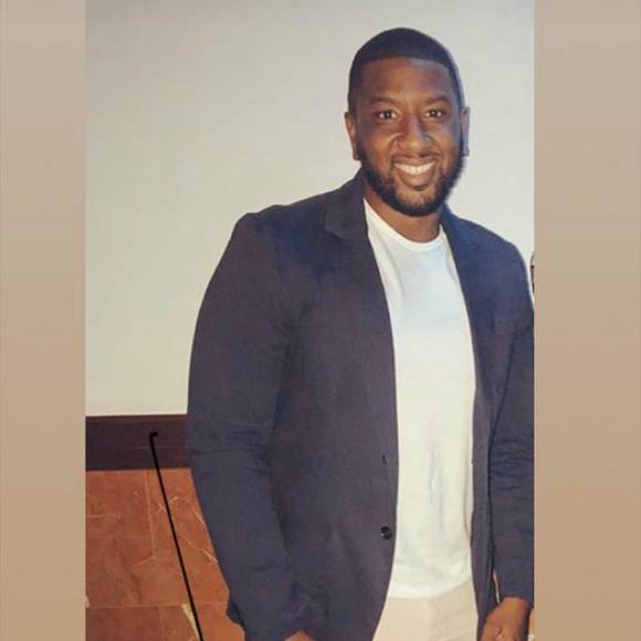 Profile Picture of Dominic Hicklen (@poncenico) on Poshmark