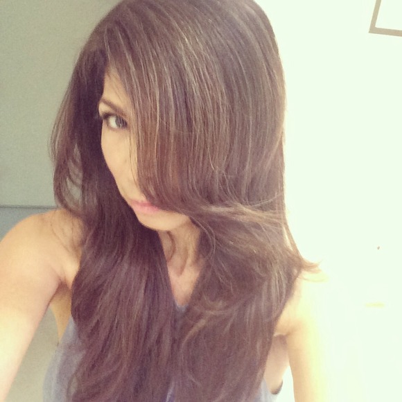 Profile Picture of Leona Komine (@leona5555) on Poshmark