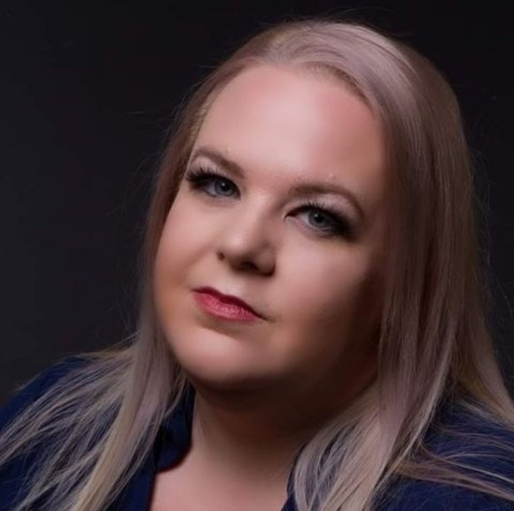 Profile Picture of Patricia Vachon (@patriciavachon) on Poshmark