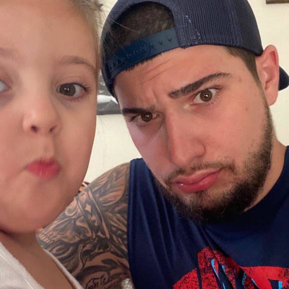 Profile Picture of Logan Cotter (@cotterlogan) on Poshmark