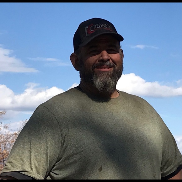 Profile Picture of Zeferino Desoto (@zjd80) on Poshmark