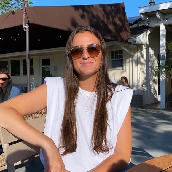 Profile Picture of Erica Figliolia (@efigliolia) on Poshmark