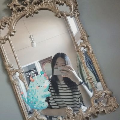 Lily Xie - Twitter Profile Picture of Lily Xie (@wonderconfuse) on Twitter