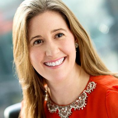 Profile Picture of Danielle Howes (@DanLouSweeney) on Twitter