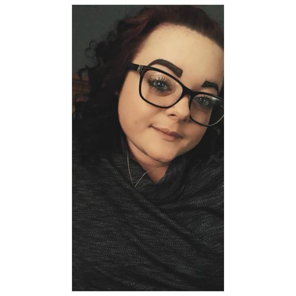 Profile Picture of Haley Morgan (@haleyyyjackkkk) on Poshmark