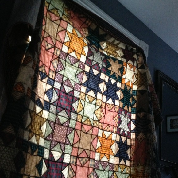 Taylor Bininger - Poshmark Profile Picture of Taylor Bininger (@vtbininger) on Poshmark