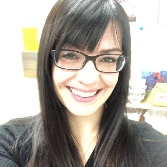 Profile Picture of Krysta Pooley (@krystapooley) on Poshmark