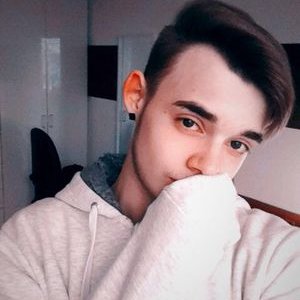 Profile Picture of Shayko-Louis Fuchs (@fuchsfragen) on Twitter